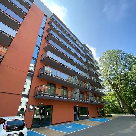 Salt Island アパート