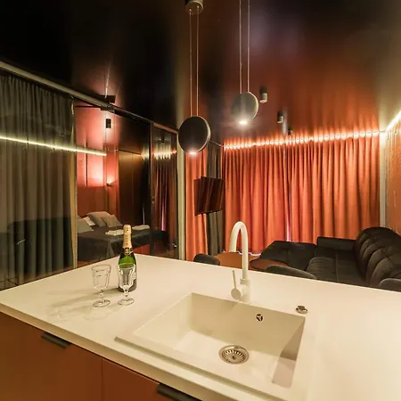 アパート Salt Island コウォブジェク