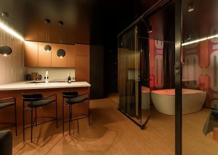 Salt Island Kolobřeh